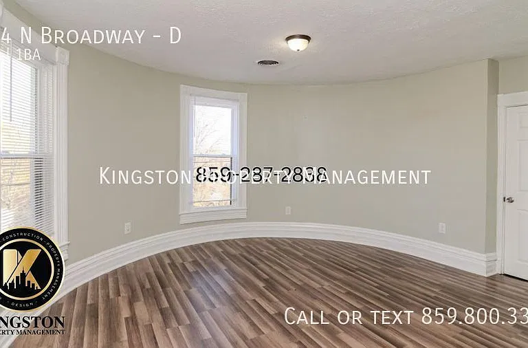 544 N Broadway St #D — Photo 11