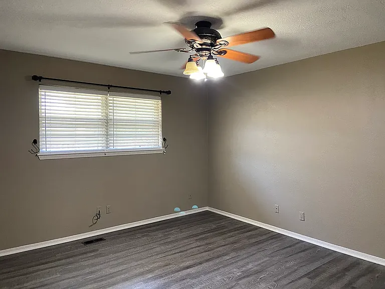 2056 Buggy Whip Ln — Photo 31