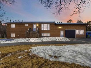 18 Charleswood Dr, Windsor Junction, NS B2T 1G3