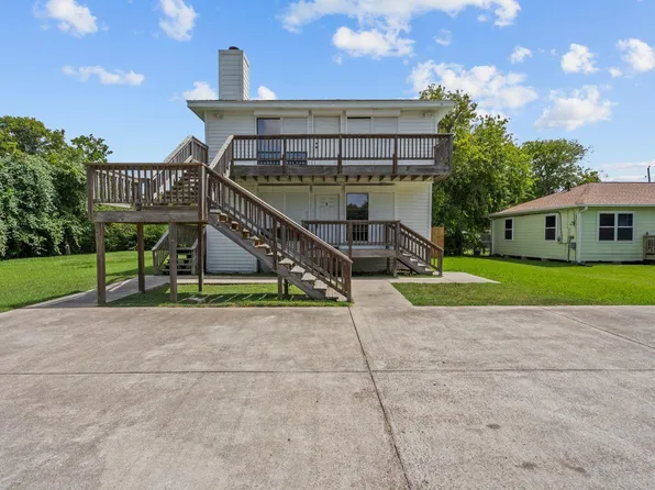 7316 Overton St, Hitchcock, TX 77563