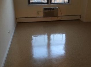 4529 161st St, Flushing, NY 11358