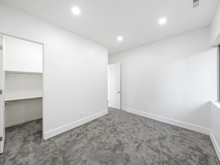 Bedroom (3)