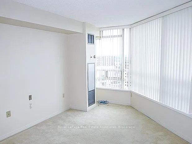 75 King St E #1503 — Photo 3