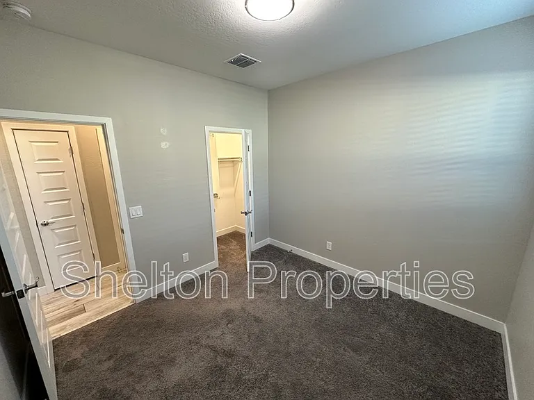 13180 W Cliffrose Rd — Photo 13
