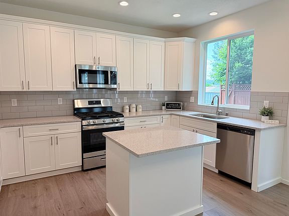 2nd image of 9519 E Michielli Ln Lot 5