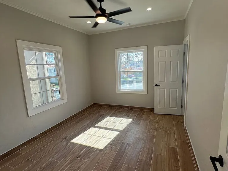 4145 Garthwaite Ave — Photo 9