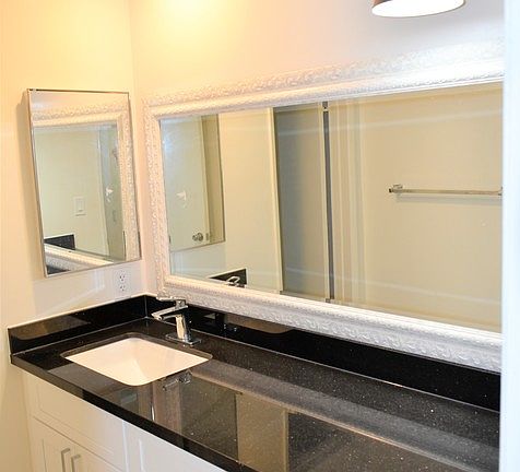 5th image of 642 N West Knoll Dr APT 104
