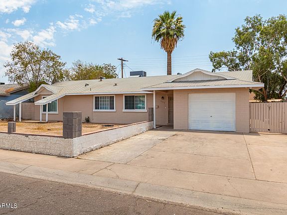 2nd image of 5513 W Catalina Dr