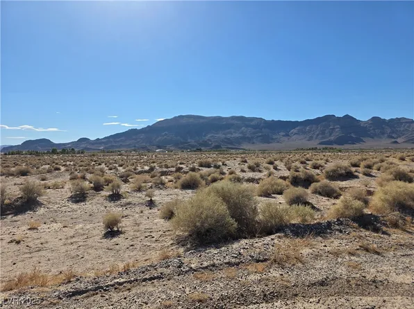 5150 N Timberland Dr, Pahrump, NV 89060