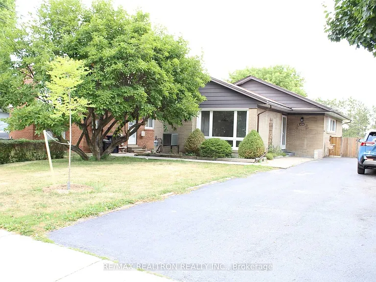 135 Treverton Dr #MAIN — Photo 1