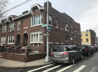 98 Gatling Pl, Brooklyn, NY