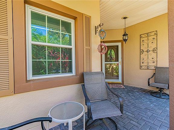 3rd image of 271 S Lake Cassidy Dr