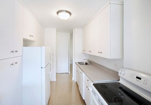1st image of 9602 57th Ave APT 7M