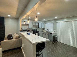 3005 N Half Moon Dr UNIT A, Bakersfield, CA 93309