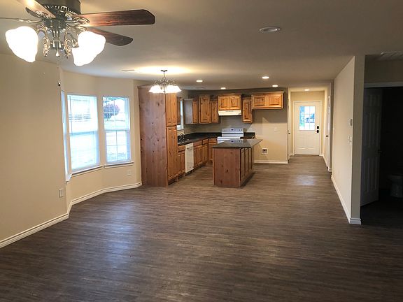 4th image of 315 Water St