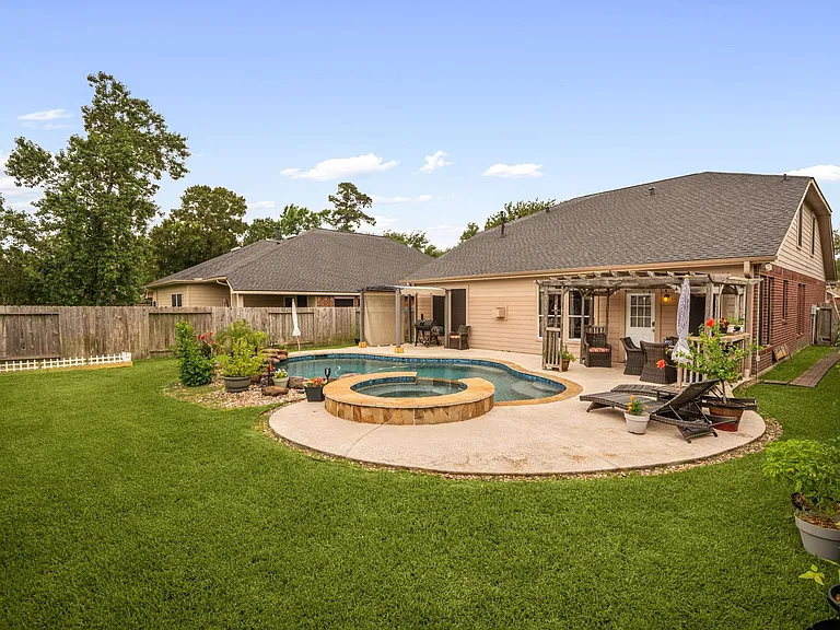 13835 Cane Valley Ct — Photo 36