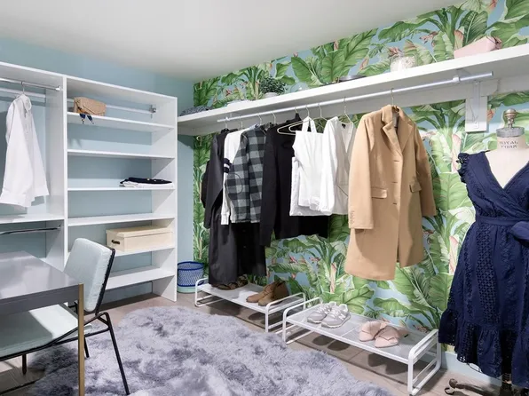 416 Kent Avenue image 5 of 29