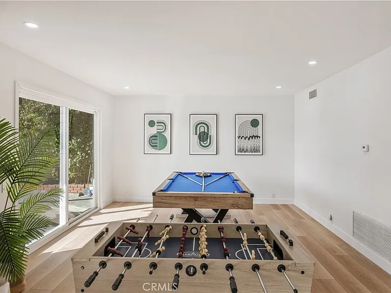 25266 Pacifica Ave — Photo 14
