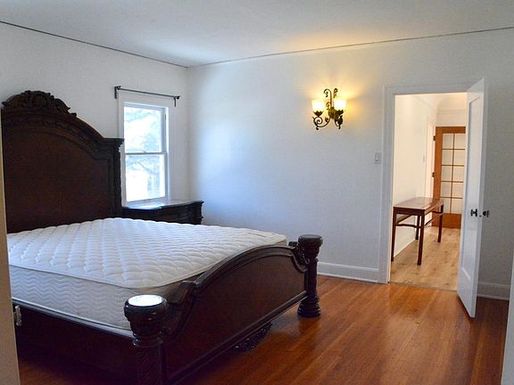 5th image of 535 N Windsor Blvd #535