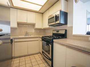 1818 Glendon Ave APT 203, Los Angeles, CA 90025