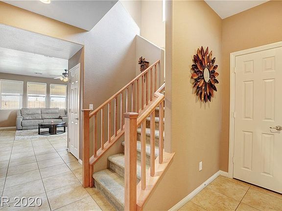 3rd image of 10339 Sipple St