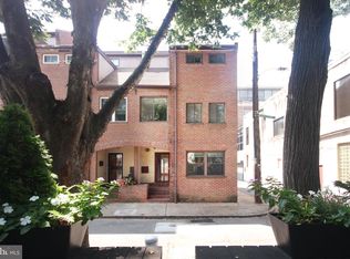 2128 Appletree St, Philadelphia, PA 19103