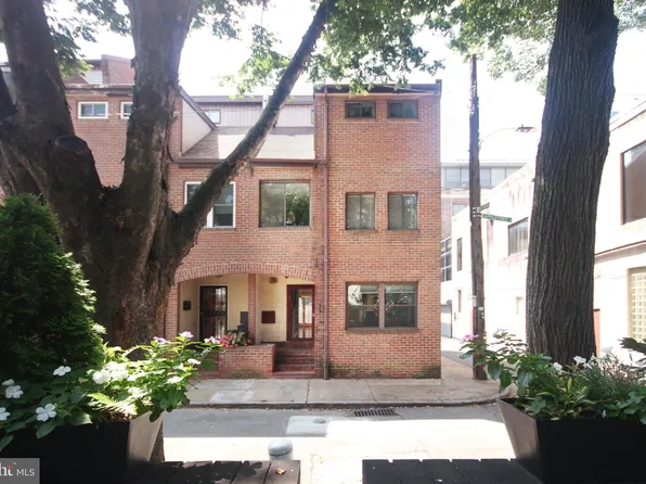 2128 Appletree St, Philadelphia, PA 19103