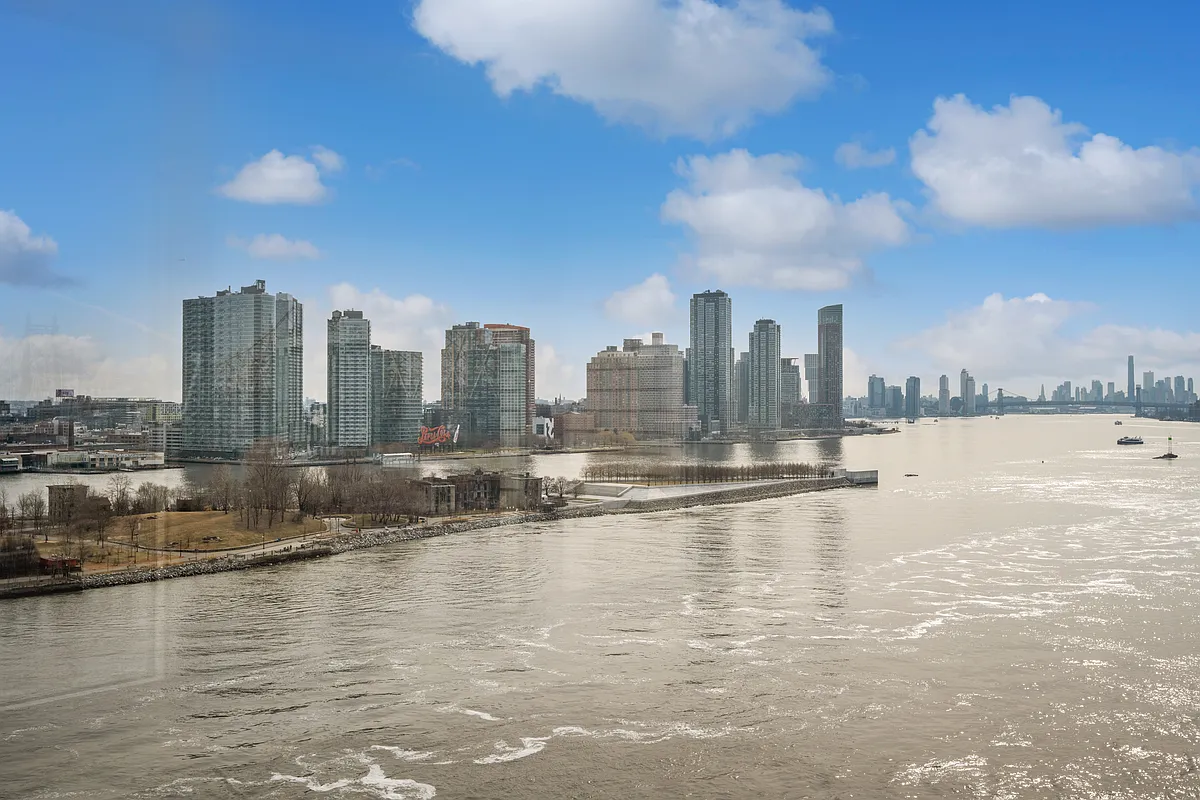 45 Sutton Pl S Unit 14F  