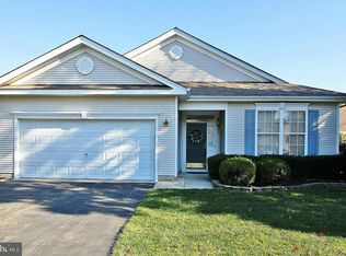 17 Jonahs Pond Ln, Barnegat, NJ 08005