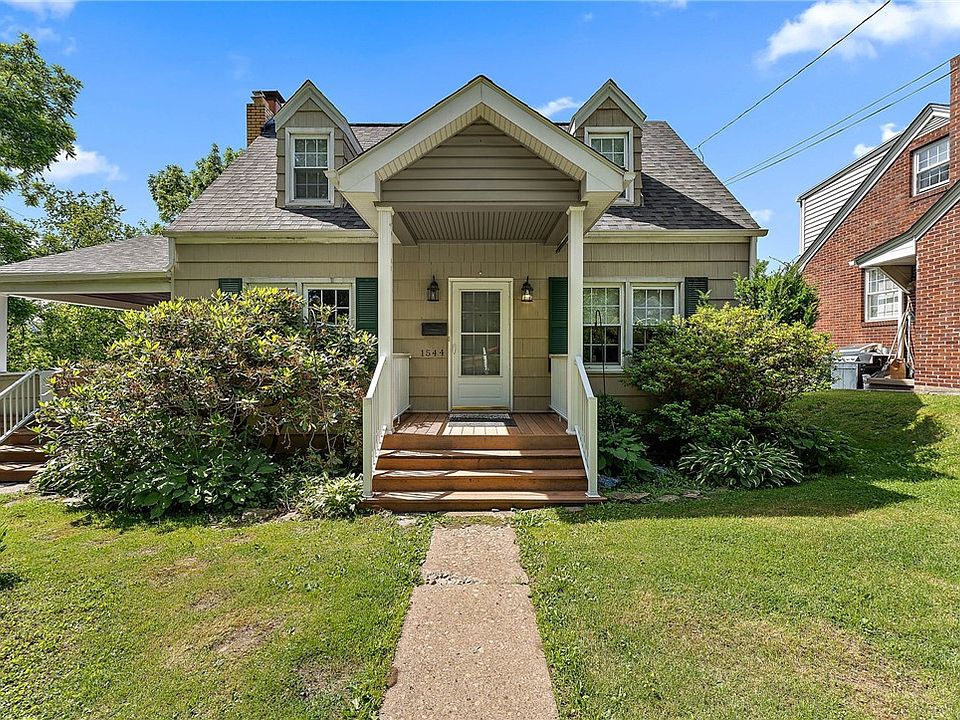 1st image of 1544 Linden St