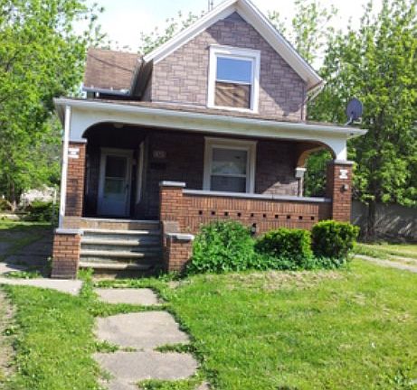 3rd image of 675 W 13th St