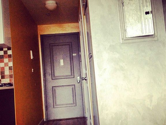 5th image of 3051 Brighton 3 St