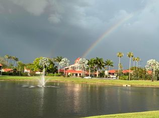 7692 Lexington Club Blvd APT B, Delray Beach, FL 33446