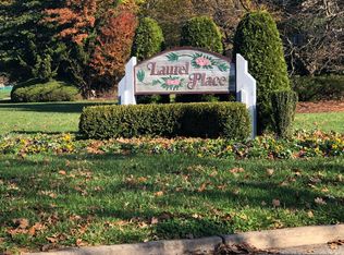 606B Sedgefield Dr #606, Mount Laurel, NJ 08054