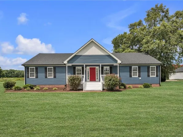 332 S End Rd, Knotts Island, NC 27950