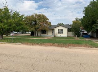 1144 Oak St, Colorado City, TX 79512