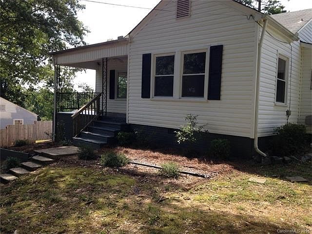 1st image of 710 Louise Ave