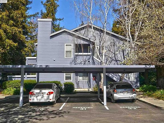 2nd image of 7116 Cross Creek Cir APT C
