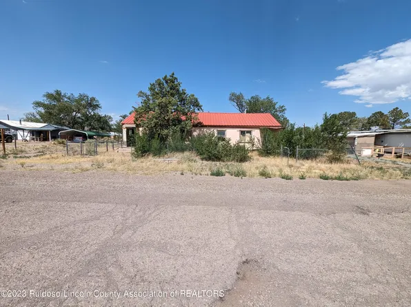 1004-1002 C Ave, Carrizozo, NM 88301