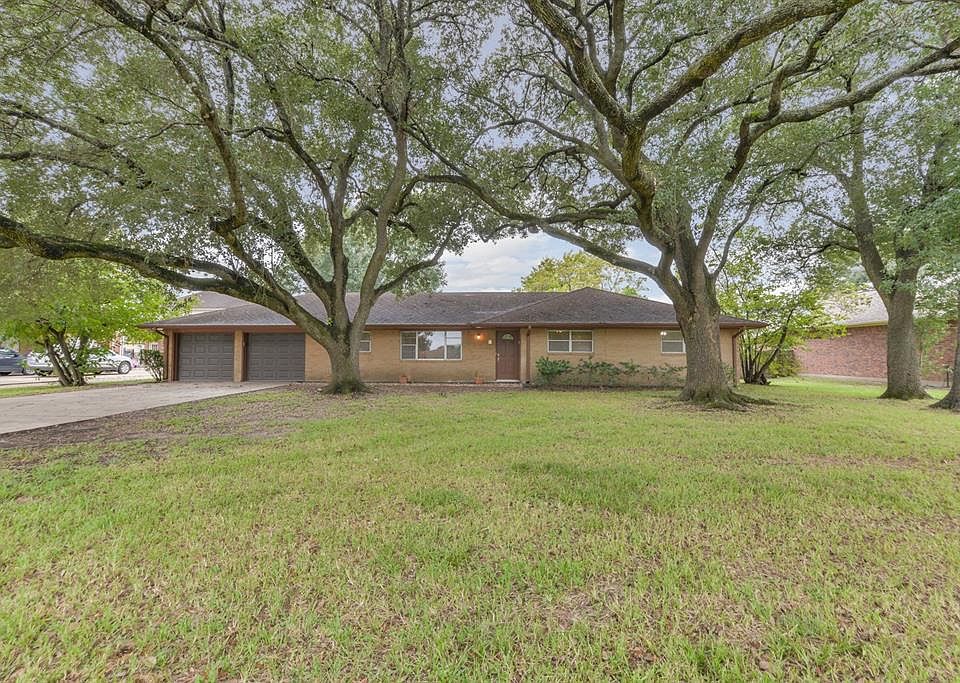 1st image of 5009 Meadowlark Ln
