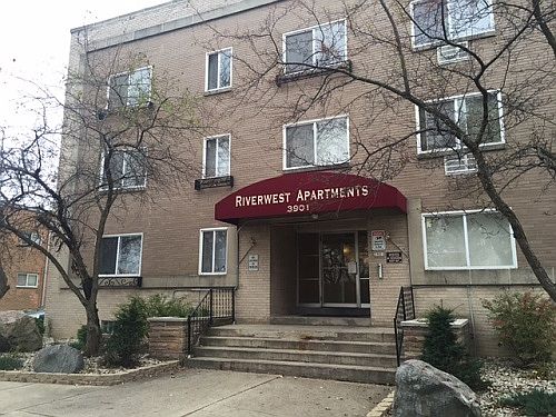 5th image of 3901 N Humboldt Blvd #14636774