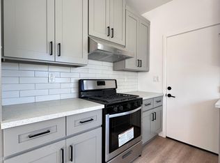 840 S Bellevue Pl, Anaheim, CA 92805