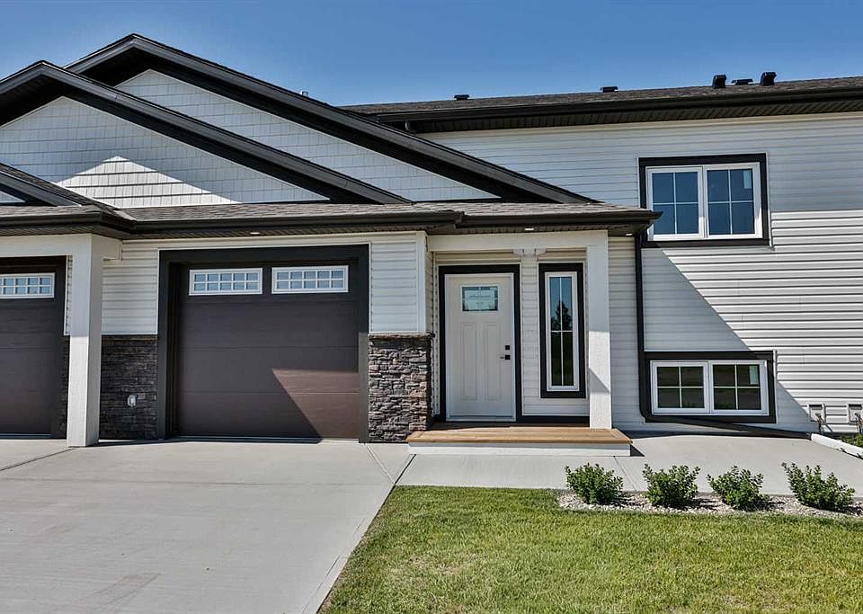 1st image of 425 S Meadowlark Way