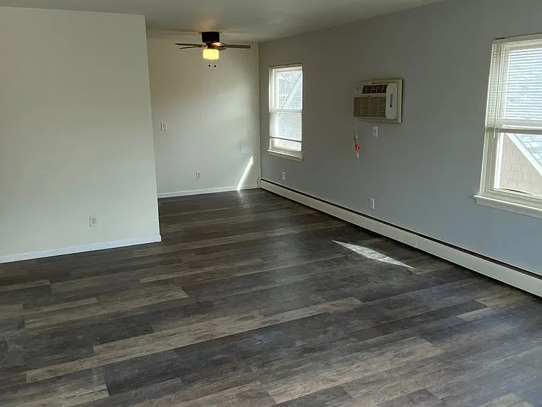 3200 Emerson Ave S — Photo 13