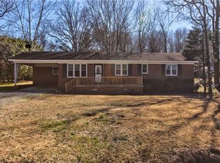 134 E Noell Ave, Denton, NC 27239