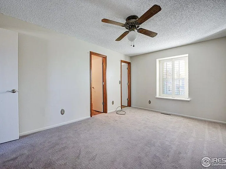2208 Dogwood Cir — Photo 13