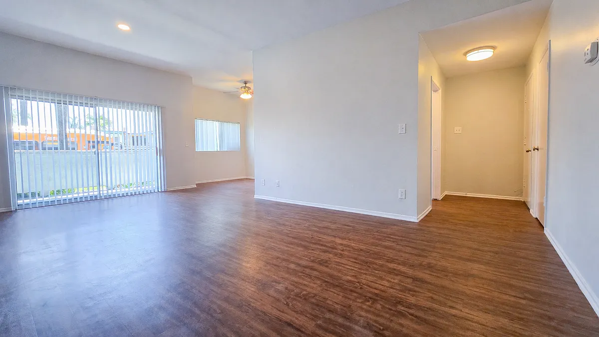 Floor plan 33