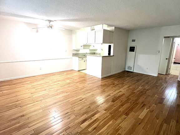 3rd image of 1403 N Alta Vista Blvd APT 11