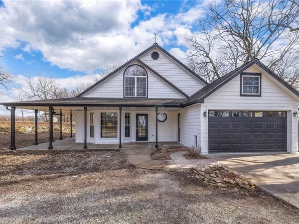 140 NW 1501st Rd, Urich, MO 64788