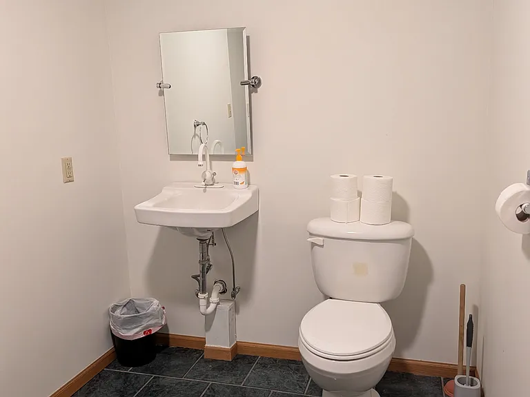 1323 Ludington St #101 — Photo 6